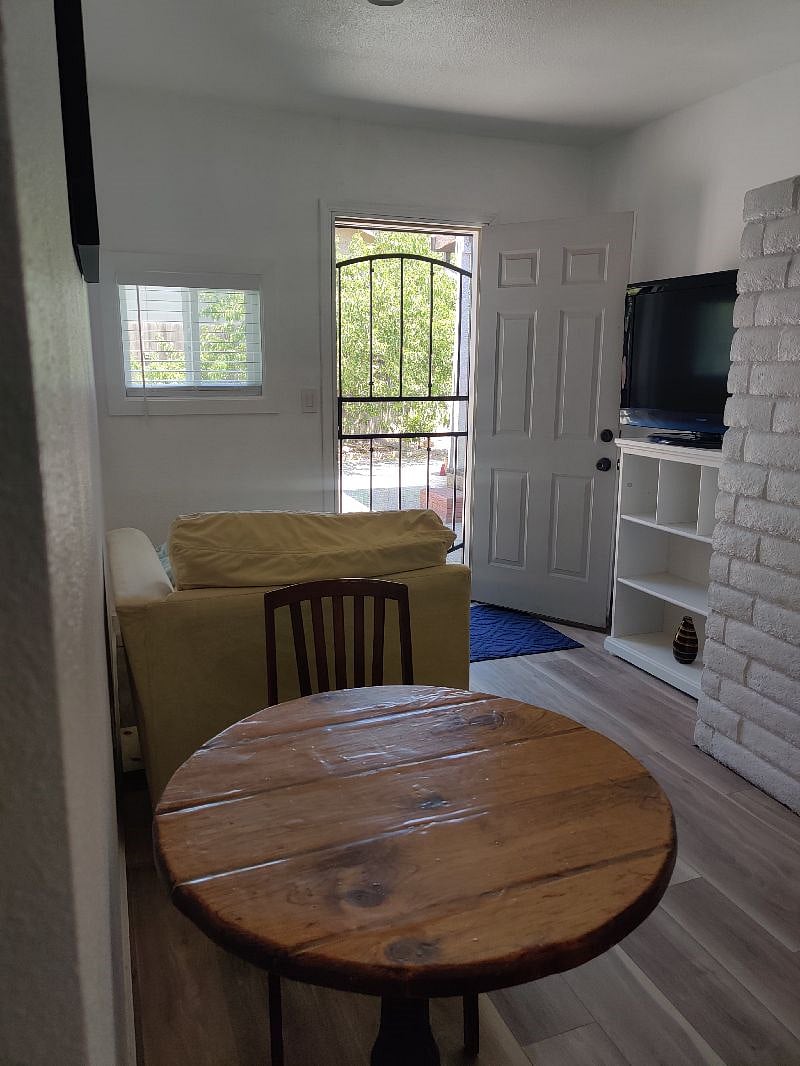 Furnished Finder property 555934_1 photo 8