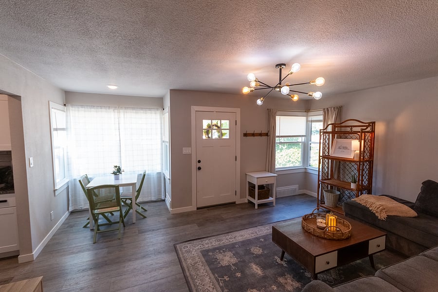 Furnished Finder property 555954_1 photo 7