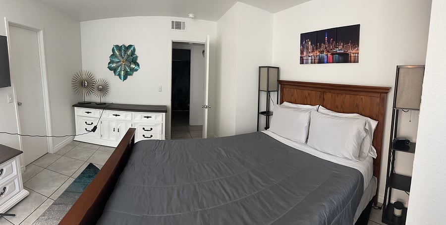 Furnished Finder property 555983_1 photo 12