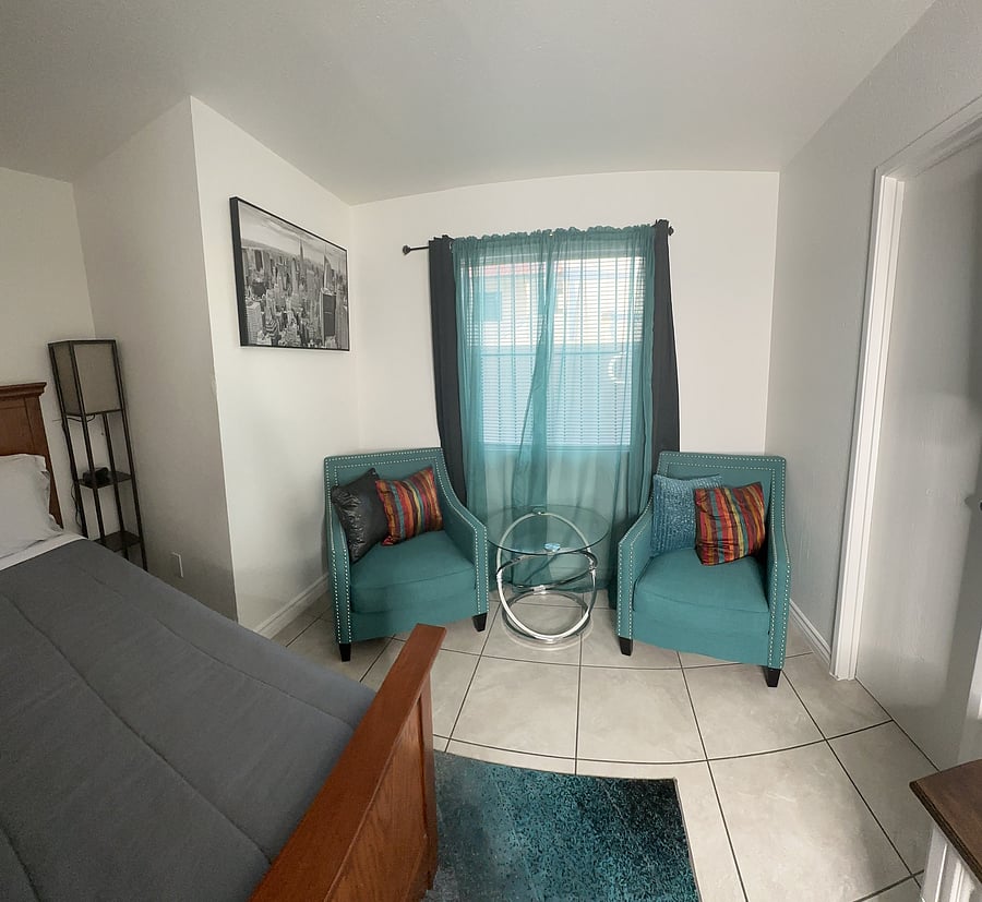 Furnished Finder property 555983_1 photo 14