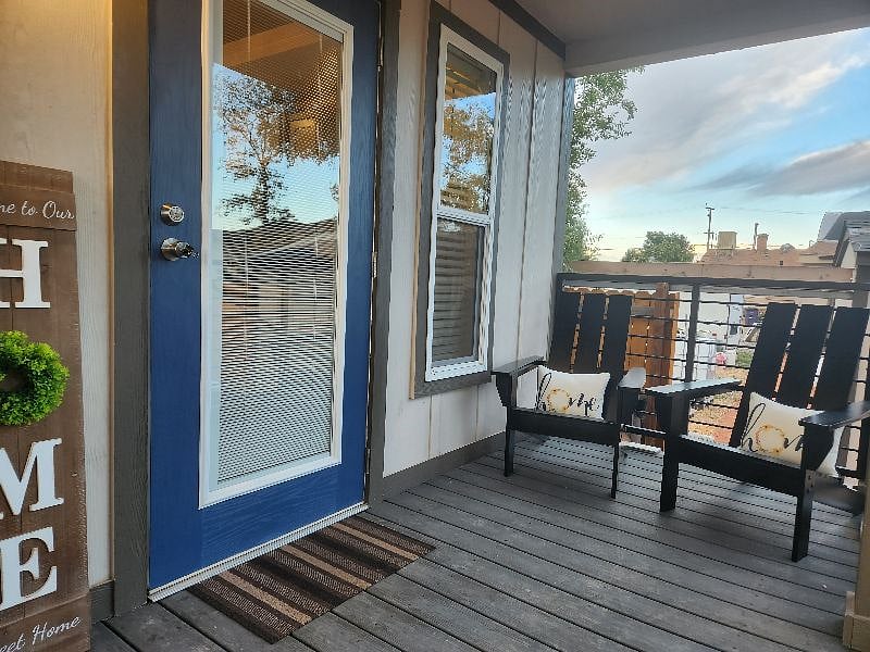 Furnished Finder property 555984_1 photo 3