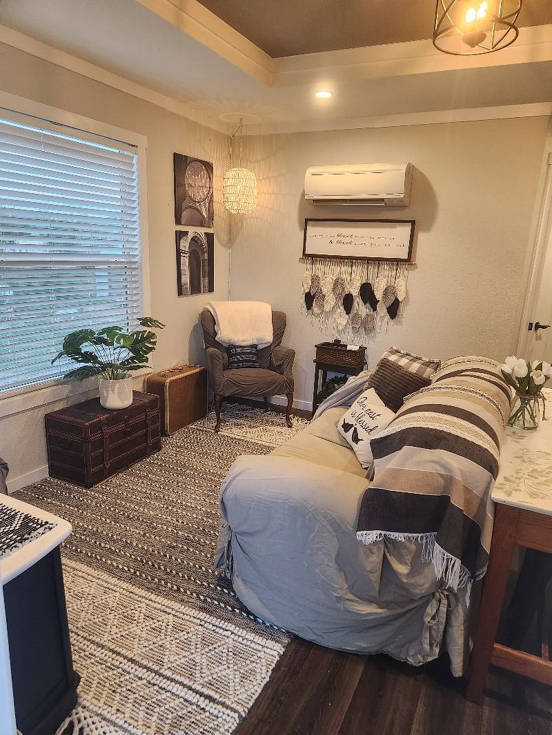 Furnished Finder property 555984_1 photo 6