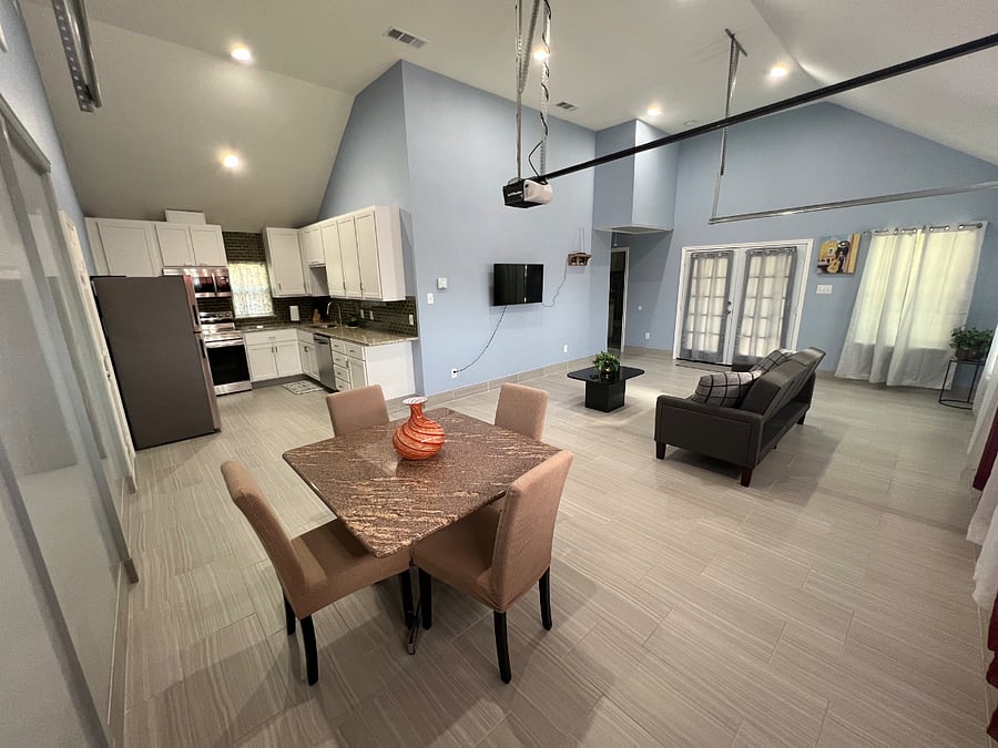 Furnished Finder property 555997_1 photo 7