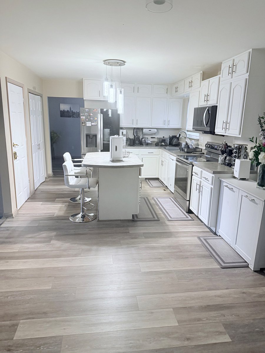 Furnished Finder property 556001_1 photo 13
