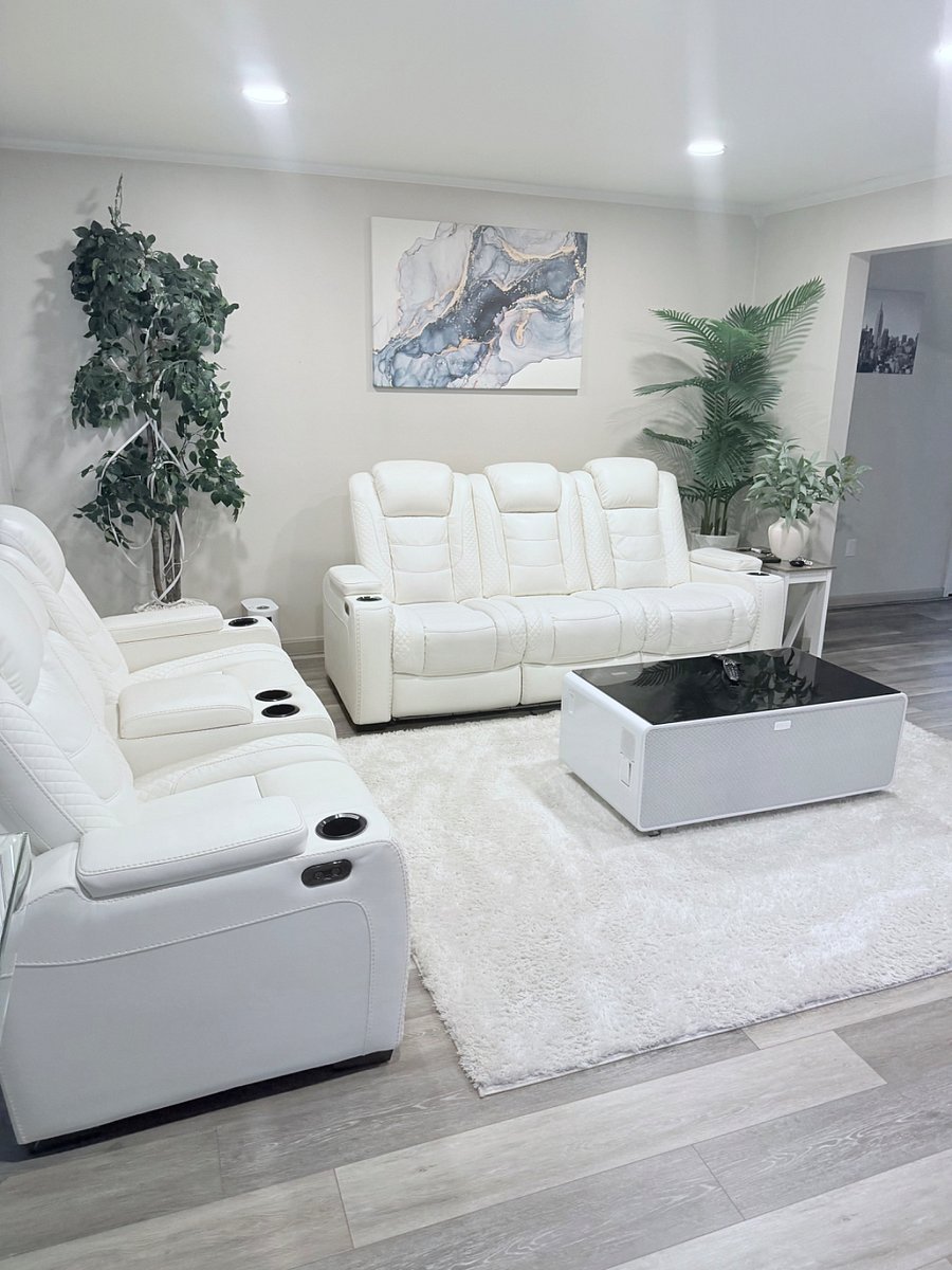 Furnished Finder property 556001_1 photo 16