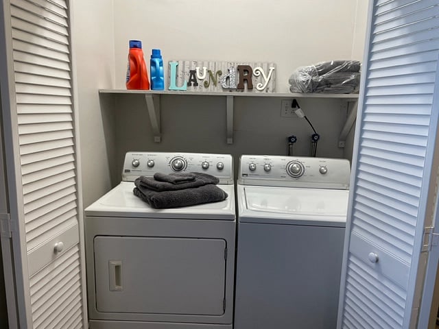 Furnished Finder property 556025_1 photo 14