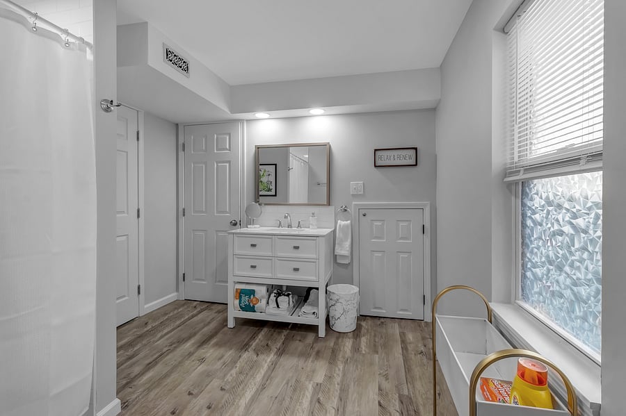 Furnished Finder property 556034_1 photo 11