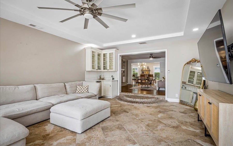 Furnished Finder property 556035_1 photo 11