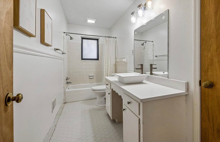 Furnished Finder property 556035_1 photo 24