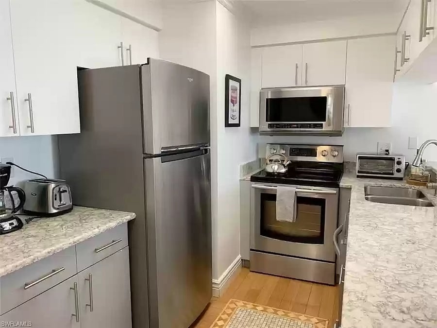 Furnished Finder property 556067_1 photo 20
