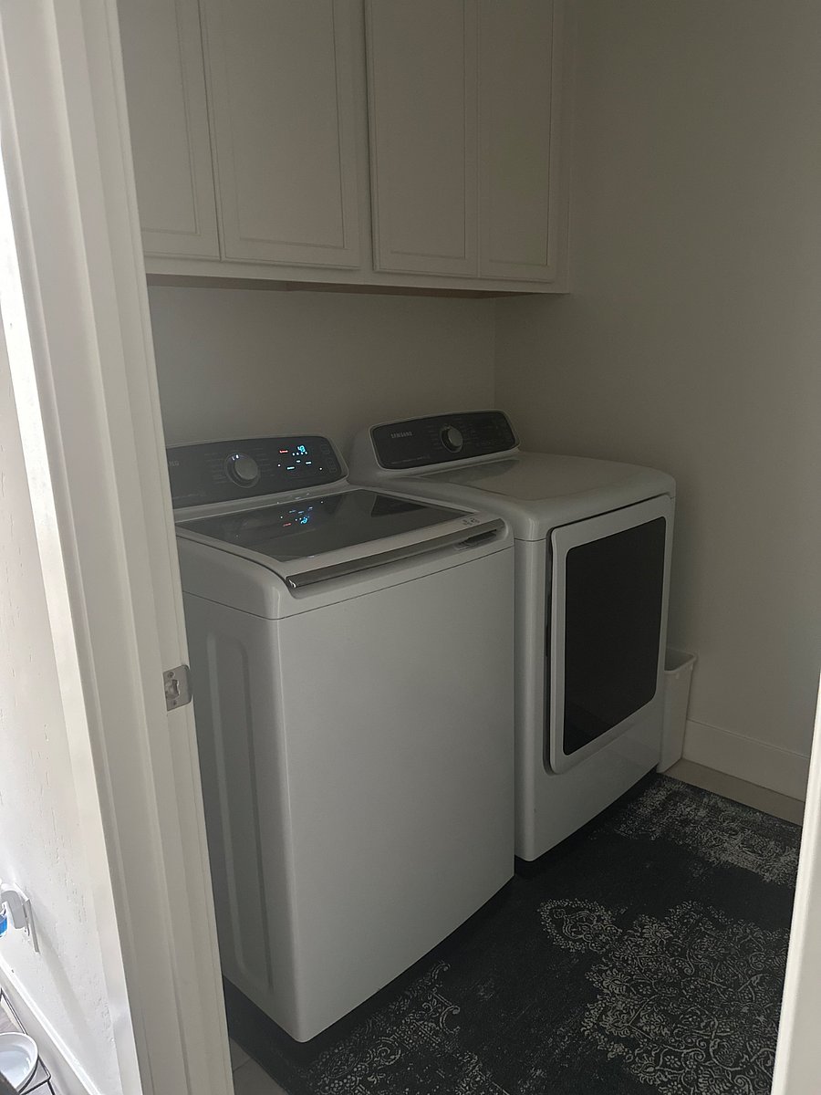 Furnished Finder property 556112_1 photo 11