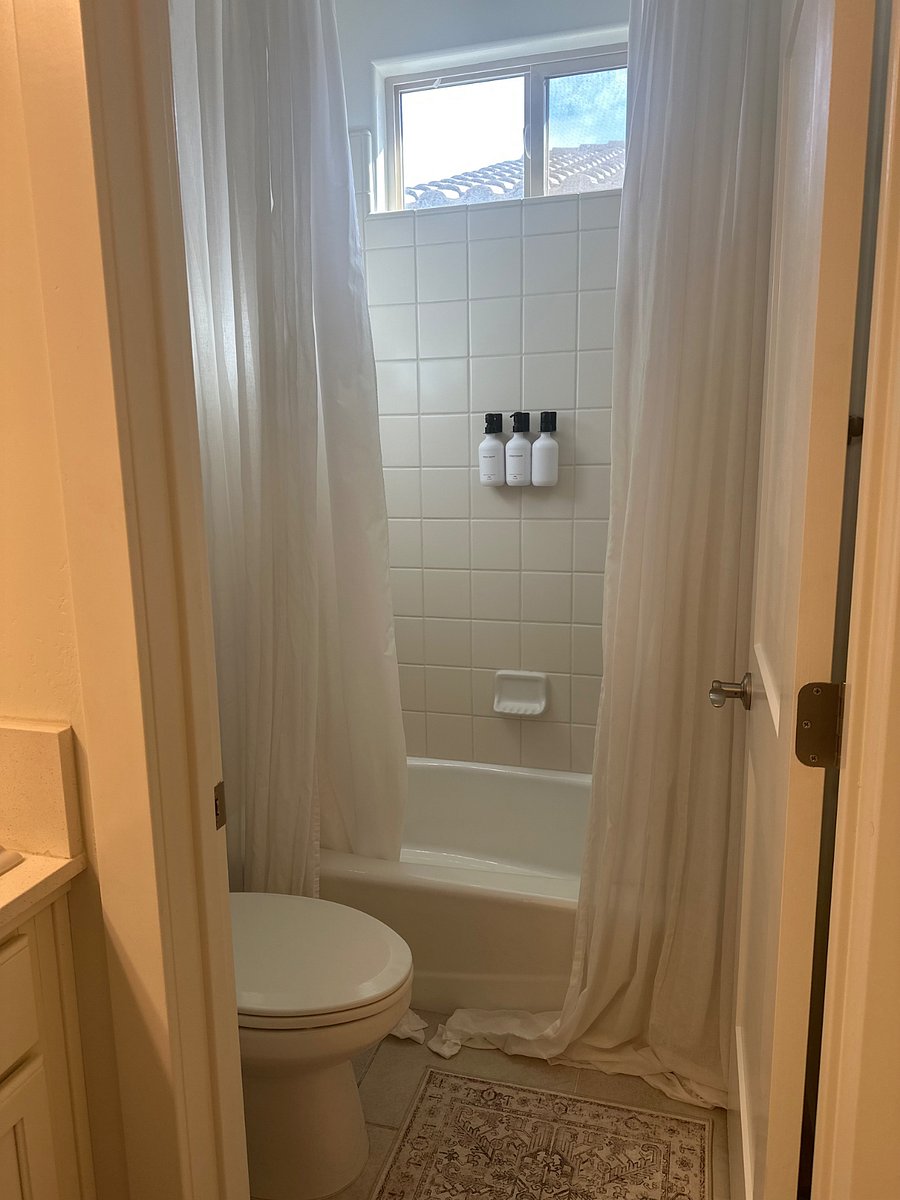 Furnished Finder property 556112_1 photo 7