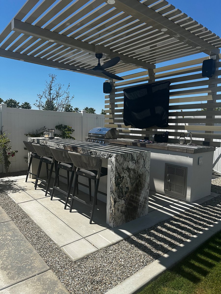Furnished Finder property 556112_1 photo 13