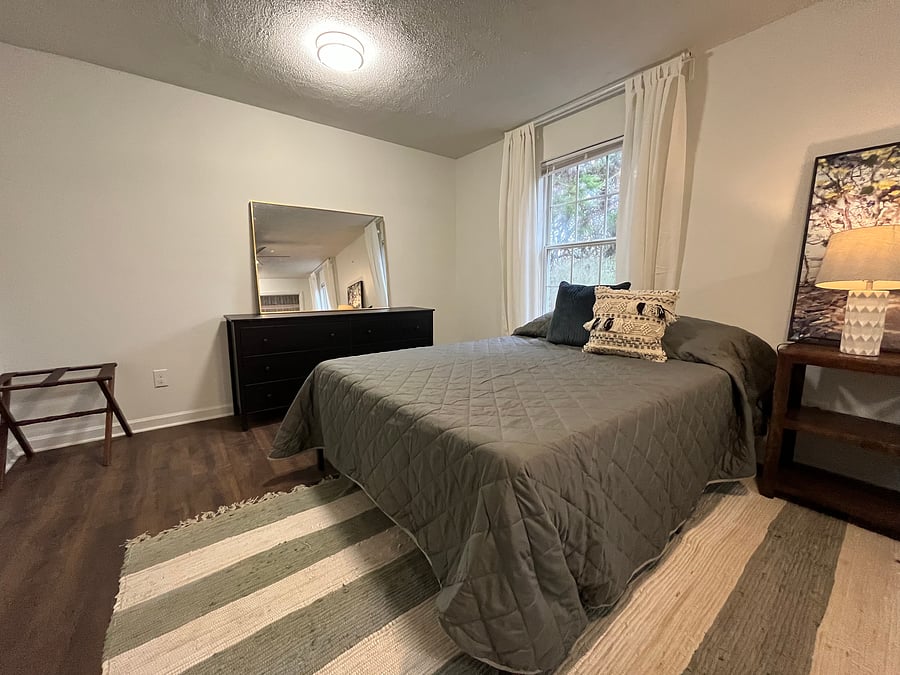 Furnished Finder property 556122_1 photo 8