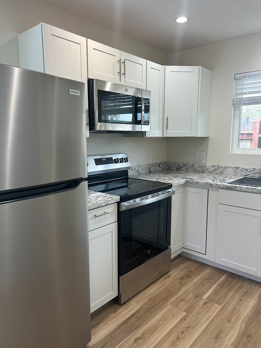 Furnished Finder property 556124_1 photo 5
