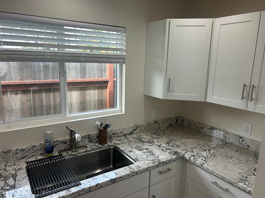 Furnished Finder property 556124_1 photo 6