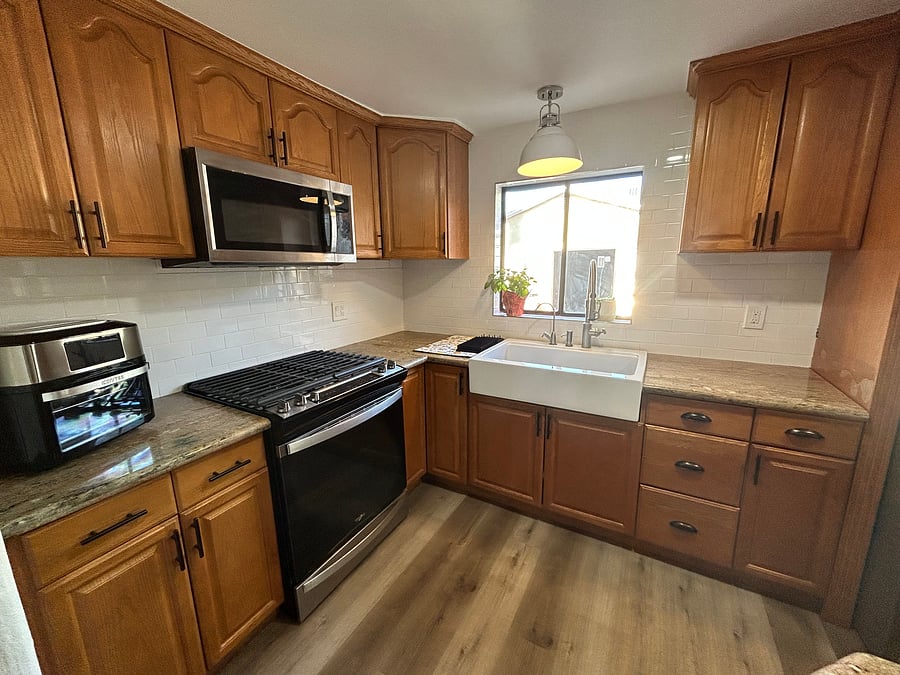 Furnished Finder property 556163_1 photo 16