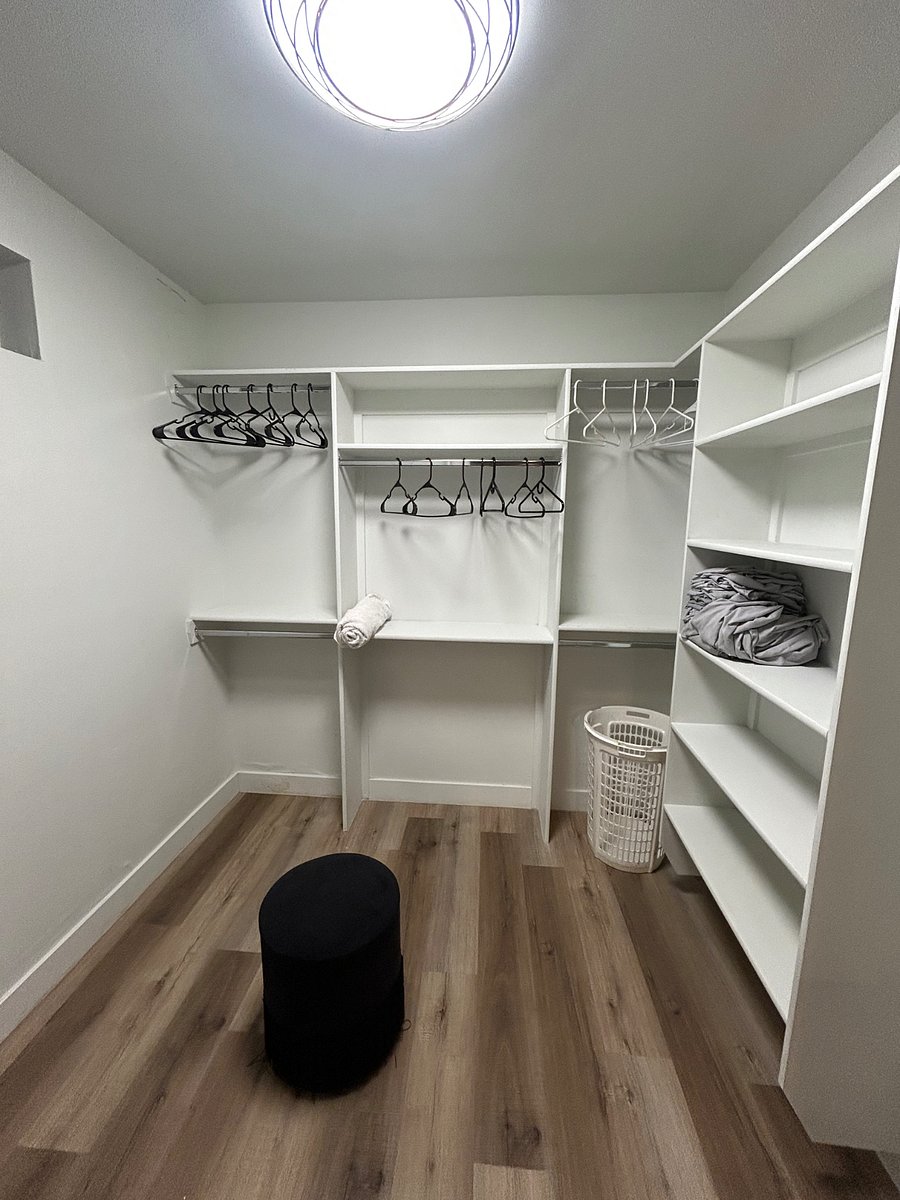Furnished Finder property 556163_1 photo 24