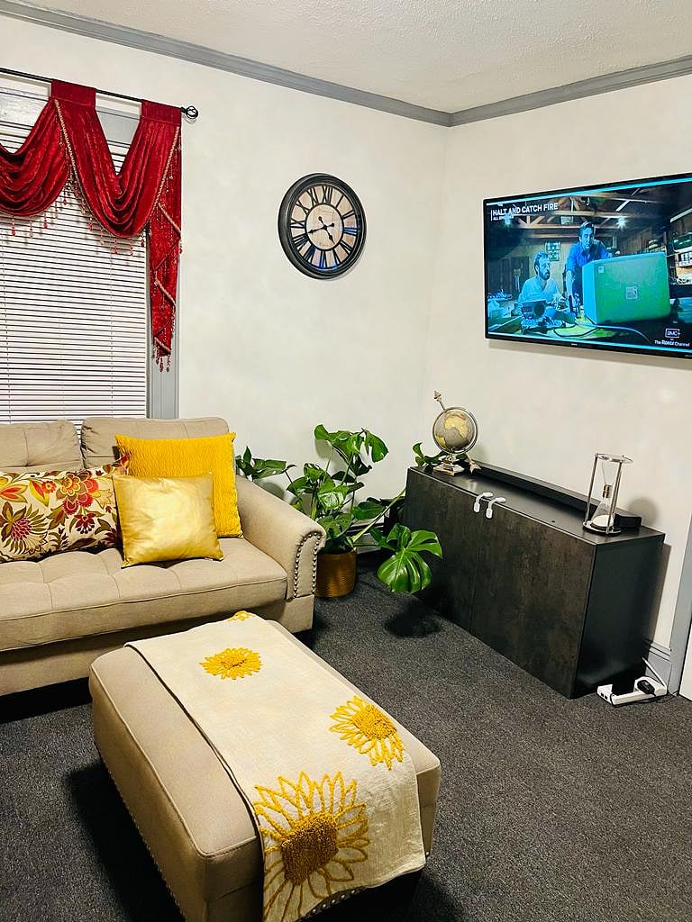 Furnished Finder property 556184_1 photo 5