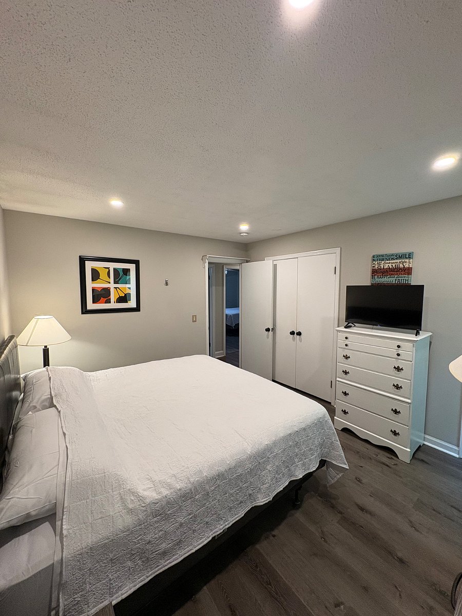 Furnished Finder property 556189_1 photo 23