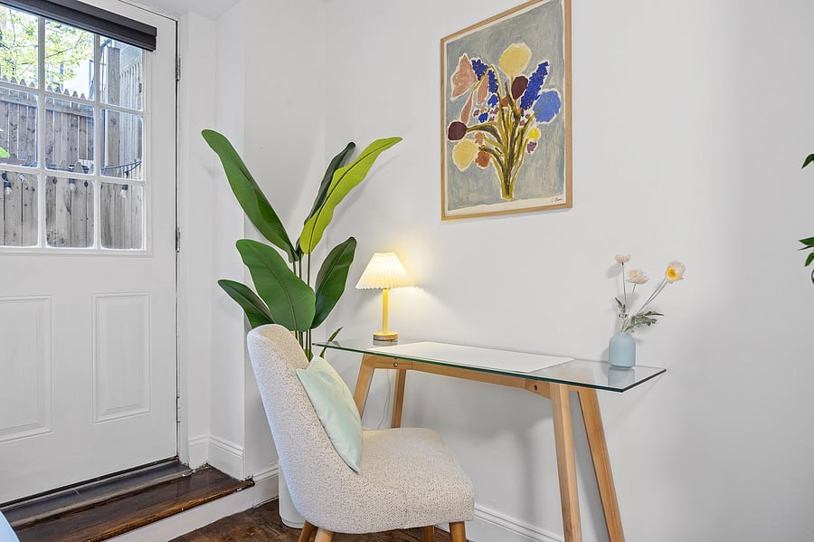 Furnished Finder property 556209_1 photo 10
