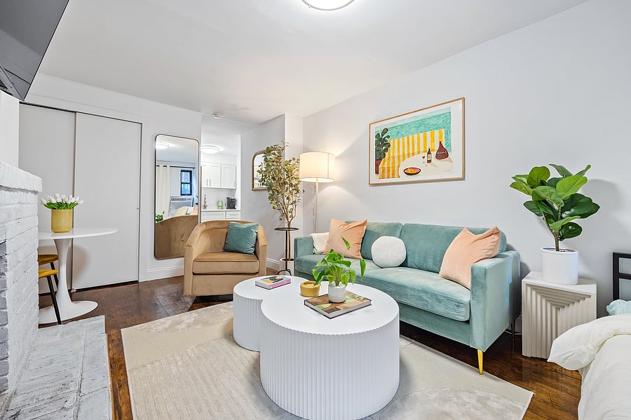 Furnished Finder property 556209_1 photo 3