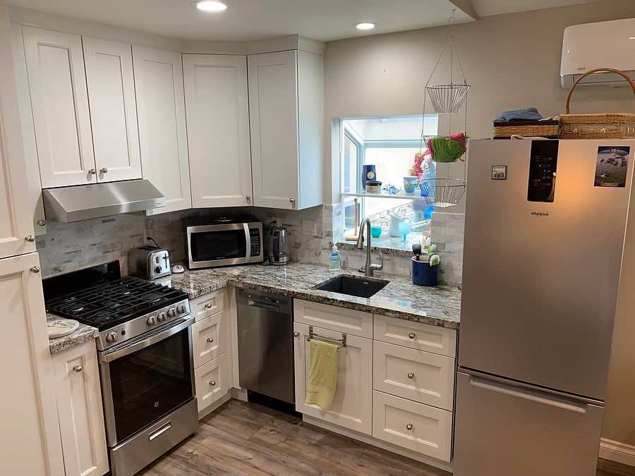 Furnished Finder property 556212_1 photo 6
