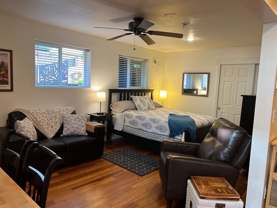 Furnished Finder property 556220_1 photo 13
