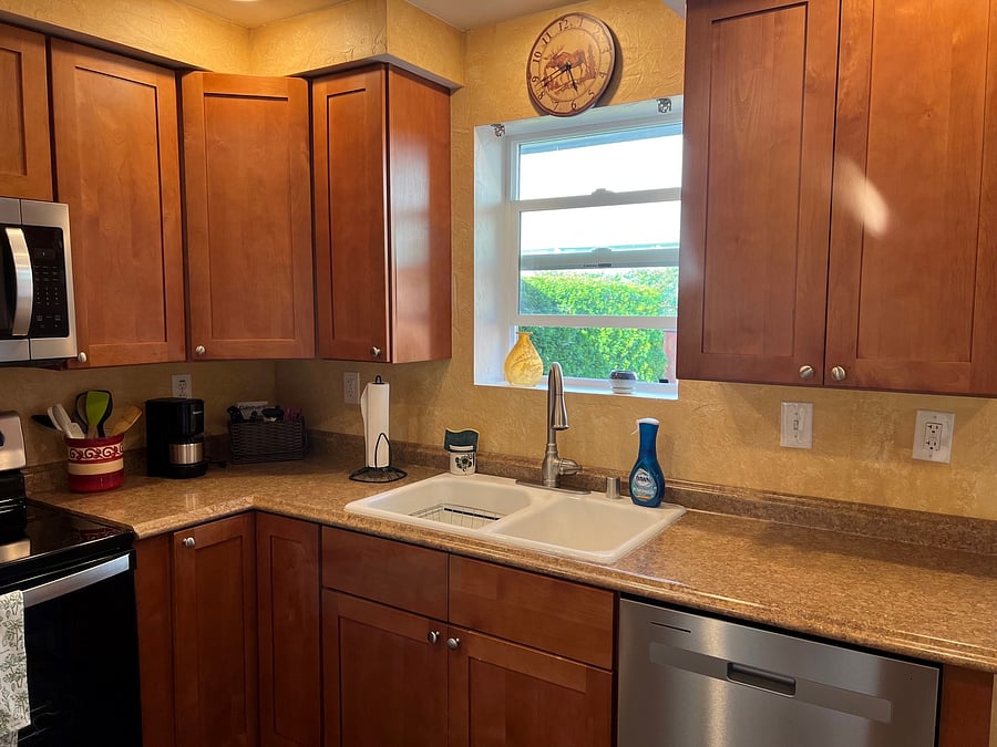 Furnished Finder property 556220_1 photo 15