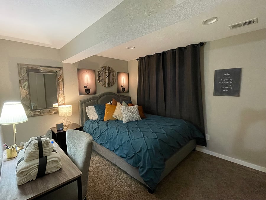 Furnished Finder property 556221_1 photo 12