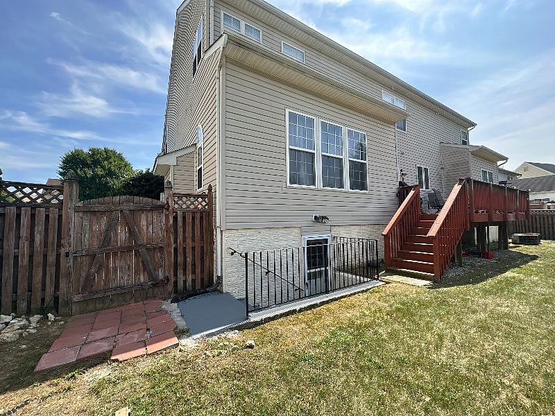 Furnished Finder property 556225_1 photo 18