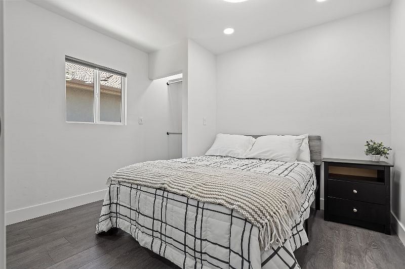 Furnished Finder property 556310_2 photo 9