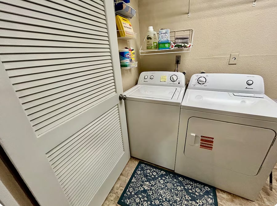Furnished Finder property 556313_1 photo 12