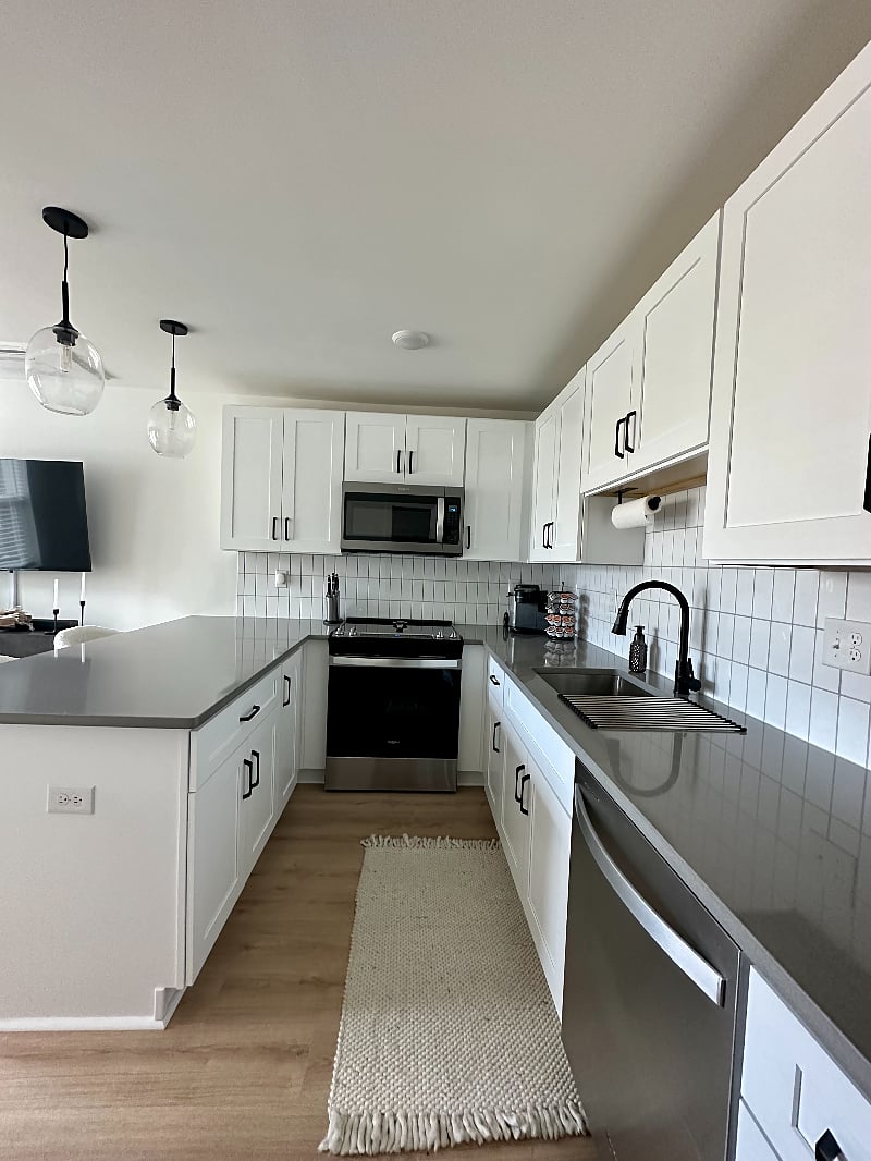 Furnished Finder property 556315_1 photo 10