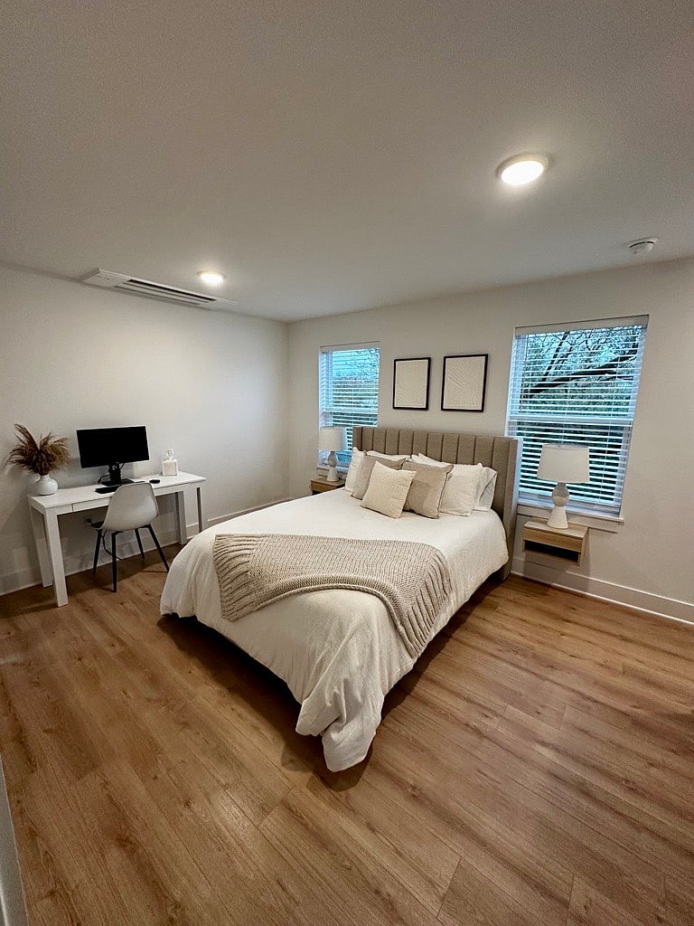 Furnished Finder property 556315_1 photo 25