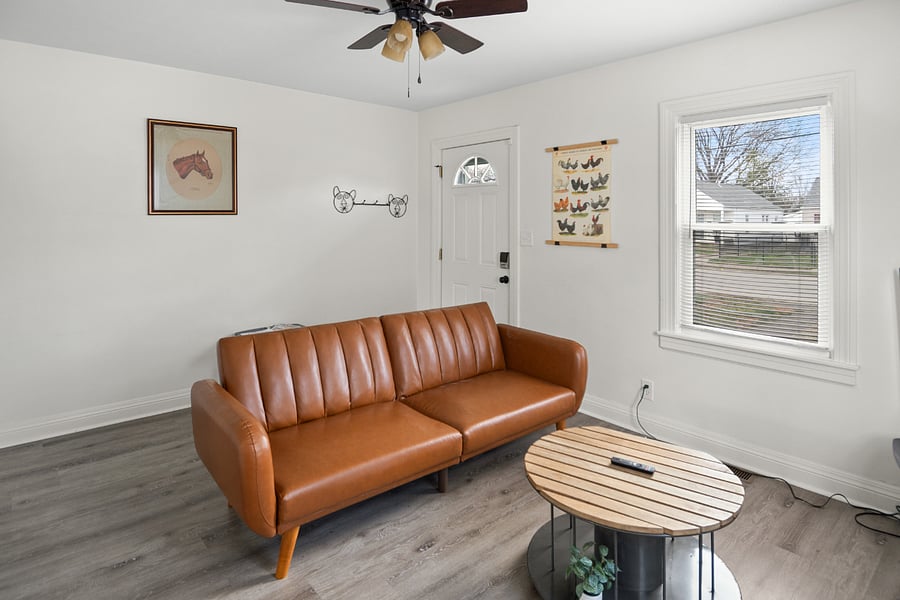 Furnished Finder property 556326_1 photo 2