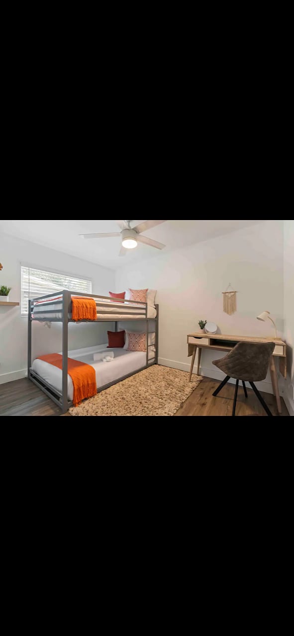 Furnished Finder property 556347_1 photo 17
