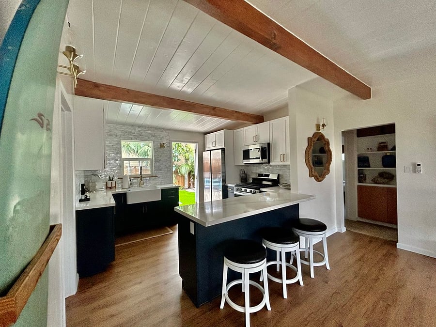 Furnished Finder property 556365_1 photo 6
