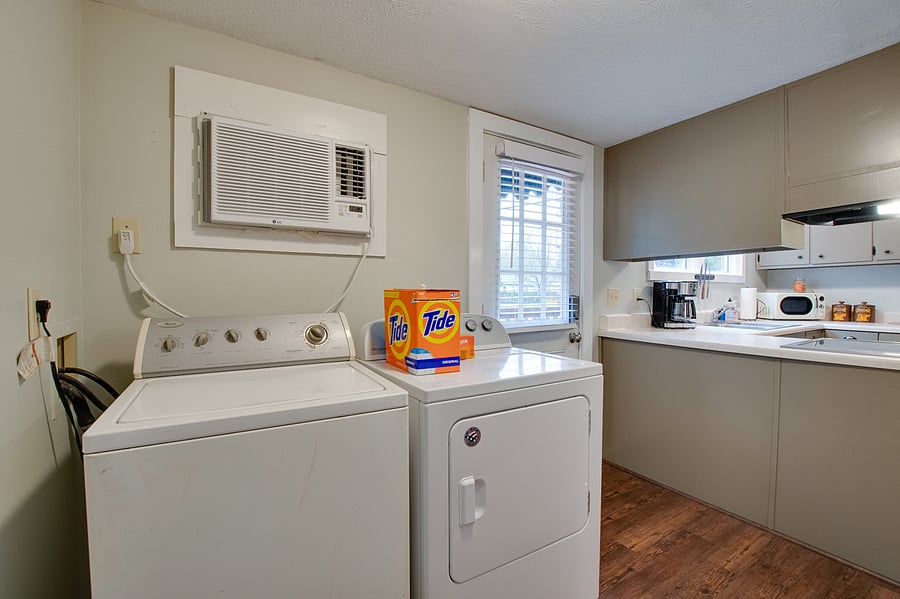Furnished Finder property 556418_1 photo 15