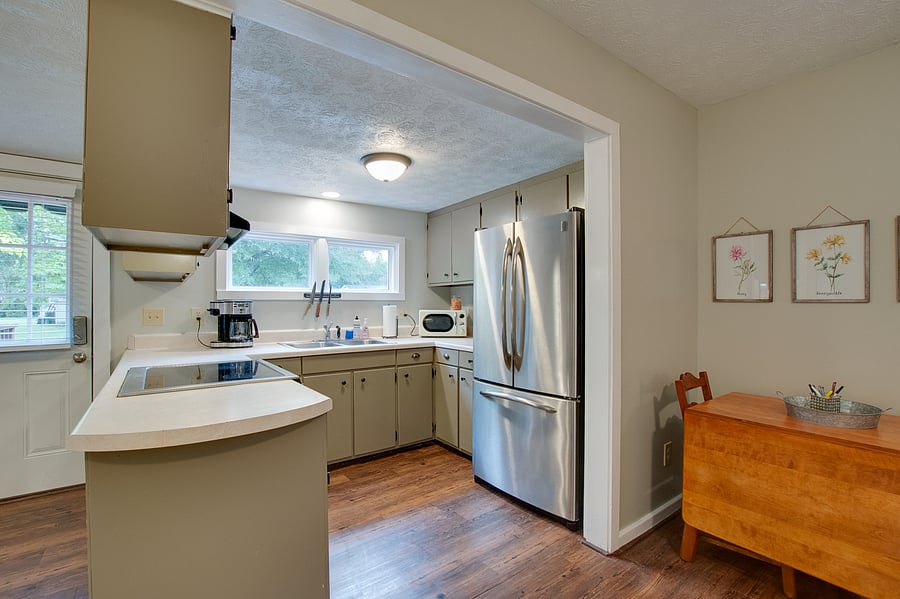 Furnished Finder property 556418_1 photo 18