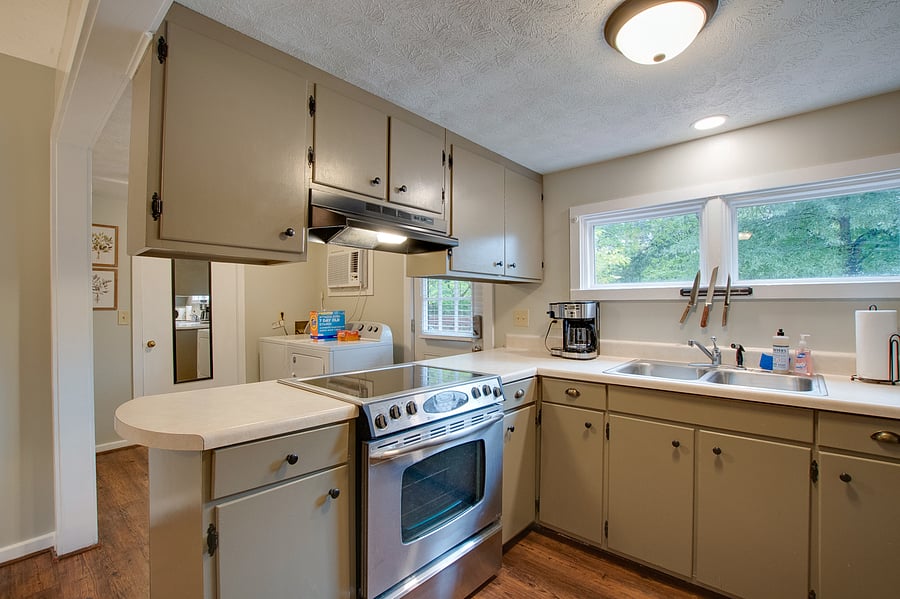 Furnished Finder property 556418_1 photo 20