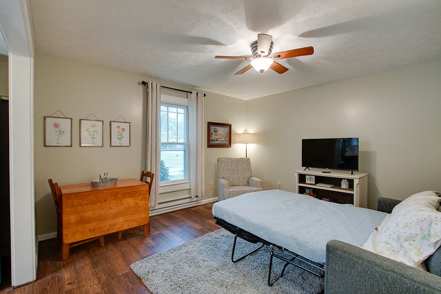 Furnished Finder property 556418_1 photo 24