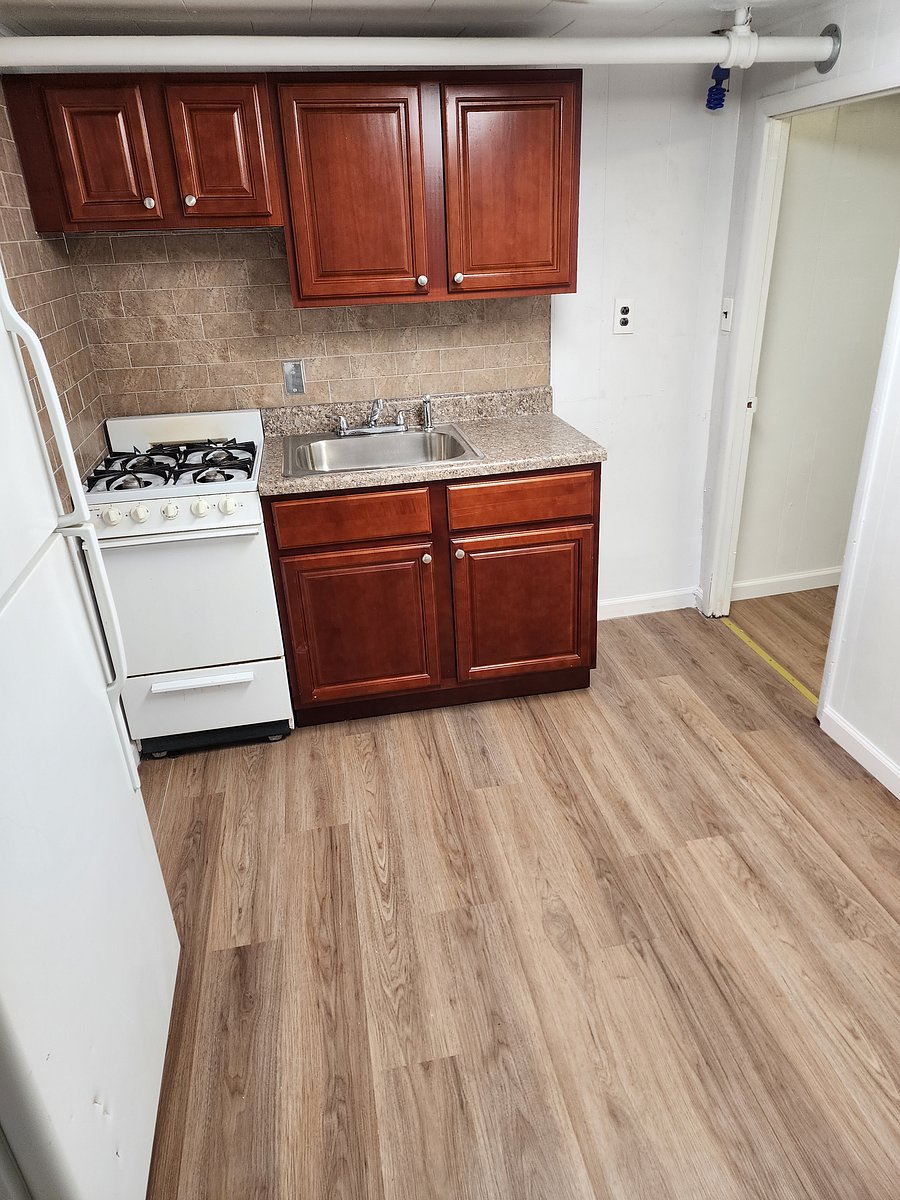Furnished Finder property 556429_1 photo 7