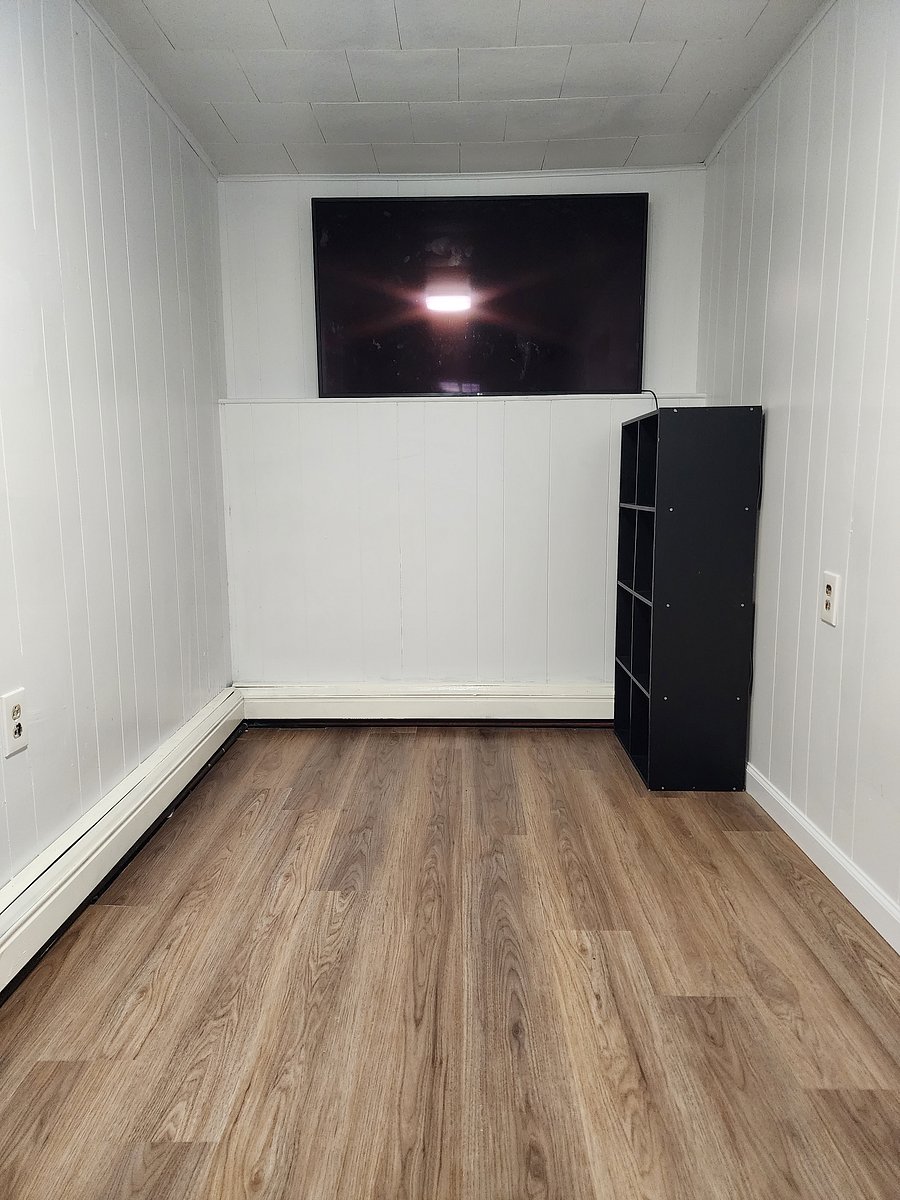 Furnished Finder property 556429_1 photo 9