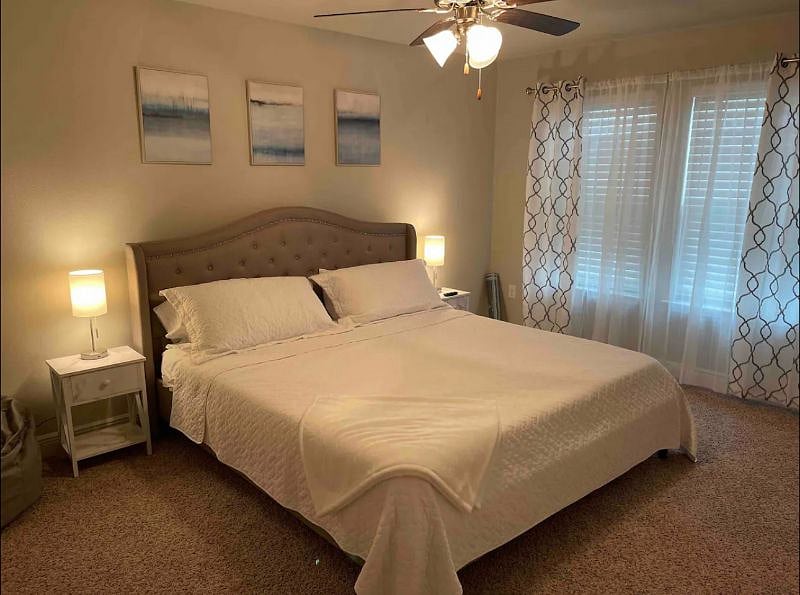 Furnished Finder property 556435_1 photo 3