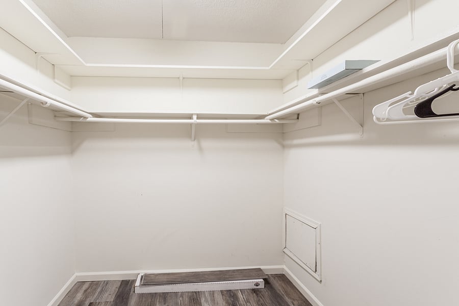 Furnished Finder property 556501_1 photo 12