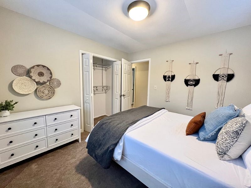 Furnished Finder property 556508_1 photo 6
