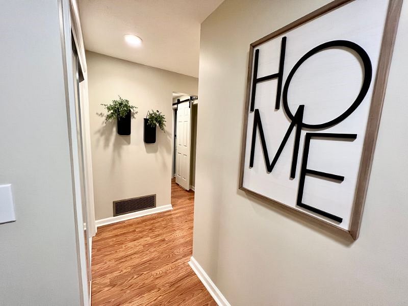 Furnished Finder property 556508_1 photo 13