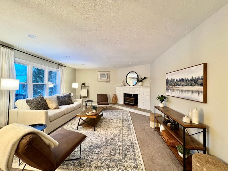 Furnished Finder property 556508_1 photo 17