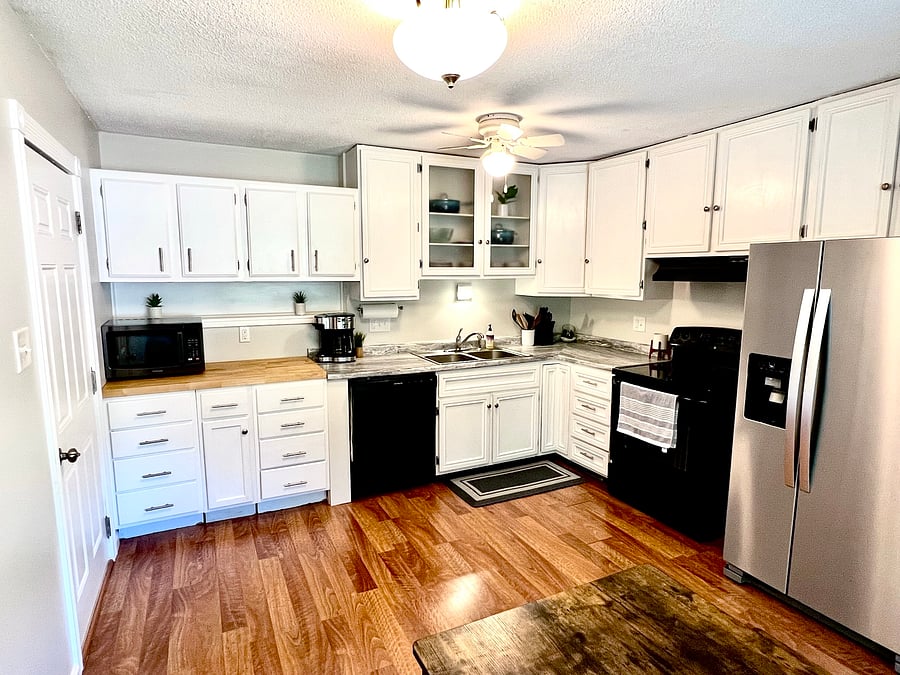 Furnished Finder property 556529_1 photo 6